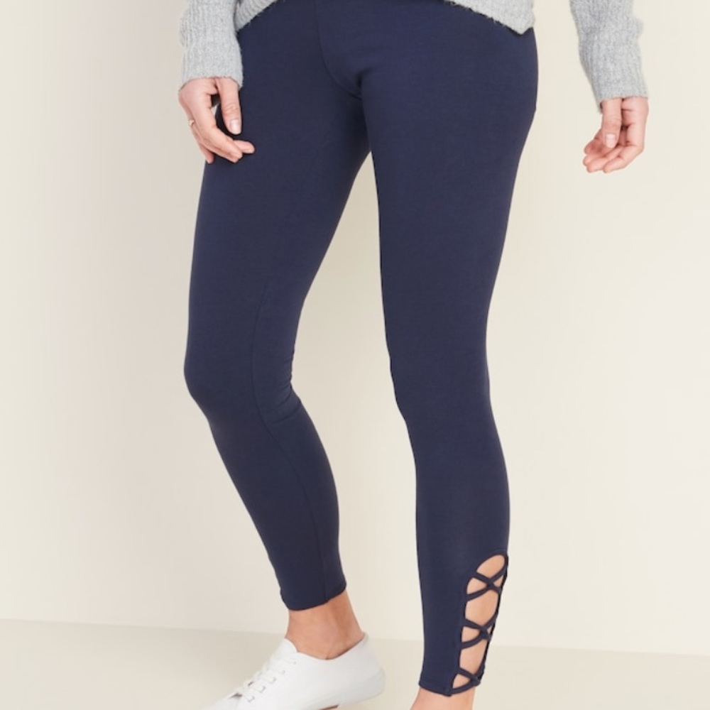 Lattice Hem Leggings